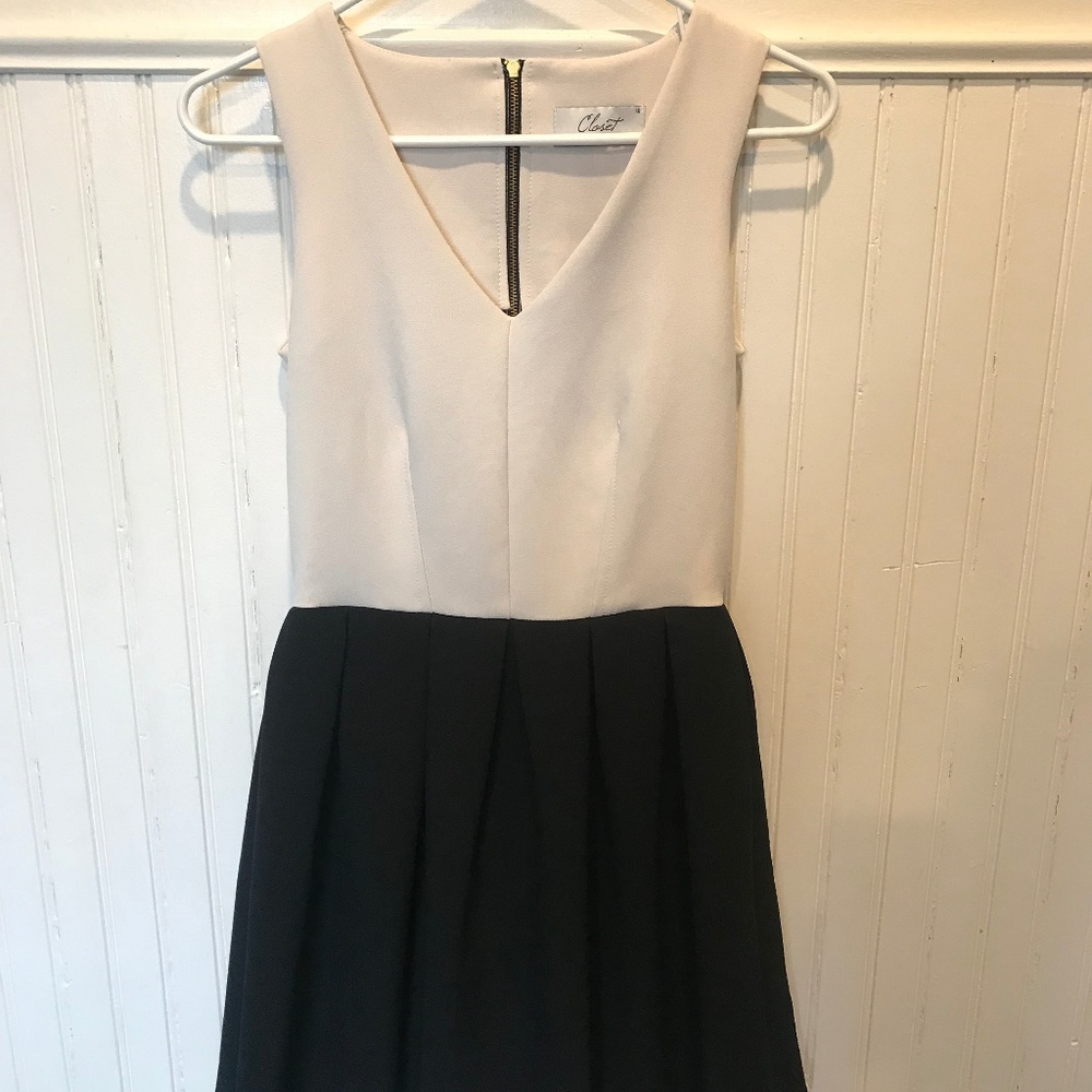 Black & white cocktail dress